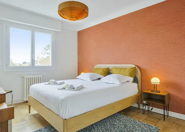 T3 Design Et Familial Avec Parking Proche Commodites *