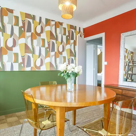 T3 Design Et Familial Avec Parking Proche Commodites アパート *